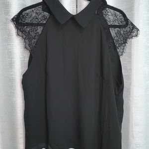 Black Dress T-Shirt with Collar and Lace Sleeve